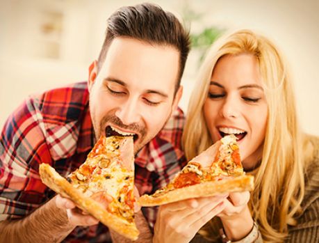 Beijos, romance e... Pizza!