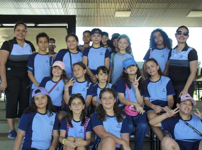 Estudantes de Umuarama visitaram a 2ª maior hidrelétrica do mundo 