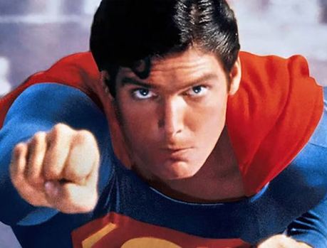 ANUNCIADA A VOLTA DE SUPERMAN