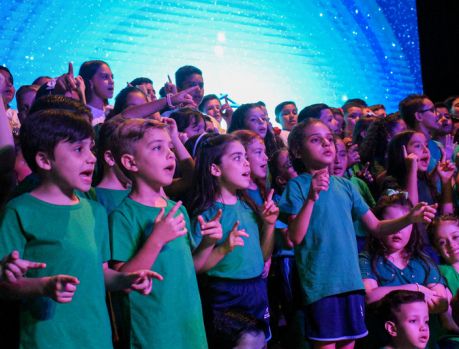 A BELA CANTATA DE NATAL DA ESCOLA ADVENTISTA 