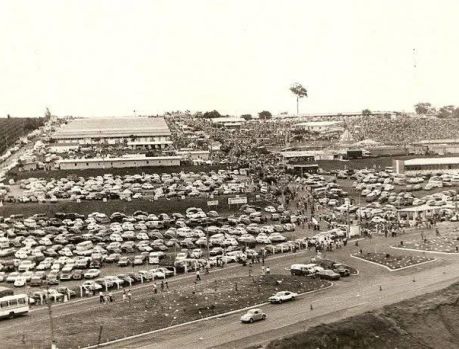 EM JANEIRO DE 1974 FOI ANUNCIADA A CRIAÇÃO DA EXPO UMUARAMA!