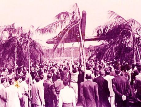 PRIMEIRA MISSA FOI O INÍCIO DA HISTÓRIA DE UMUARAMA!