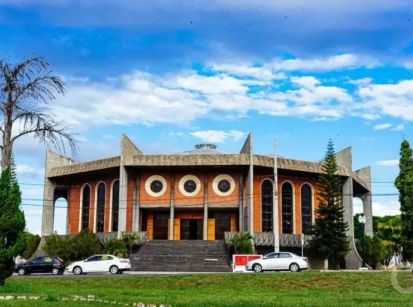 CATEDRAL DE UMUARAMA CELEBRA MEIO SÉCULO!