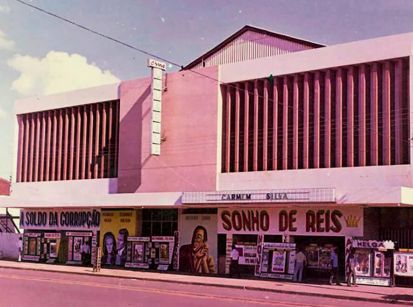 IR AO CINEMA ERA A MAIOR PAIXÃO DOS UMUARAMESES! IR AO CINEMA ERA A MAIOR PAIXÃO DOS UMUARAMESES!