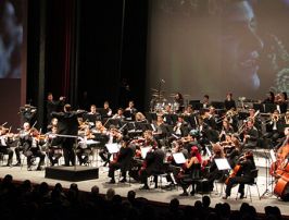 Grande orquestra no palco do Teatro Unipar! - Imagem 2