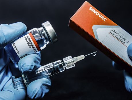 Maioria dos paranaenses pretende tomar a vacina contra a Covid-19