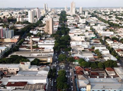 Decreto flexibiliza horários do comércio e libera supermercados aos domingos