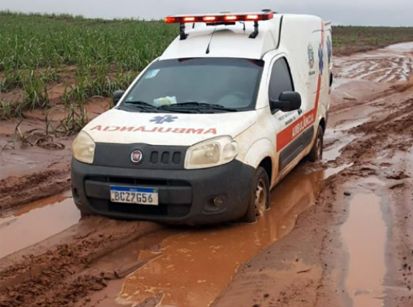 Eles enfrentaram chuva, lama e frio para imunizar nossa gente 