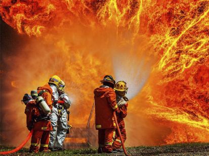 Criado no Paraná o Agosto Cinza, mês do combate a incêndios e queimadas