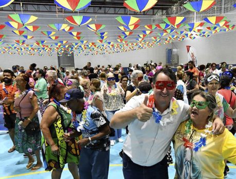 Umuarama: Carnaval da Saudade foi um sucesso!