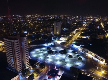 Iluminação led em 100% dos postes de Umuarama