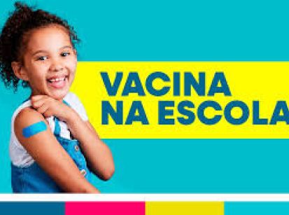 VACINAÇÃO EM TODAS AS ESCOLAS DO PARANÁ 