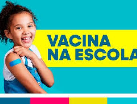 VACINAÇÃO EM TODAS AS ESCOLAS DO PARANÁ 