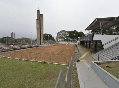 PRAÇA GANHOU UMA NOVIDADE: ARENA DE JOGOS DE AREIA 