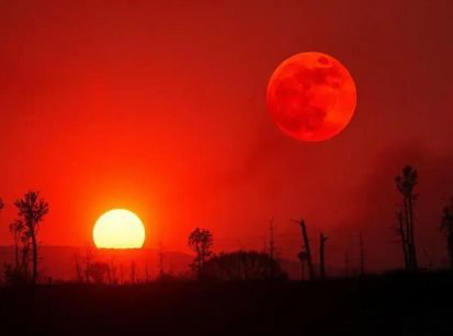 QUEIMADAS ‘CRIARAM’ O SOL LARANJA E A LUA VERMELHA!!! 