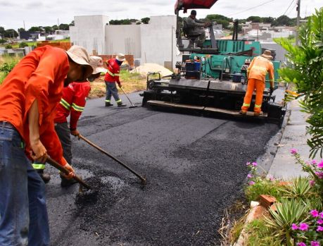 ASFALTO URBANO: GRANDES OBRAS EM UMUARAMA!