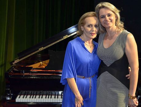 Academia Musical Schubert promove Audição de Piano      