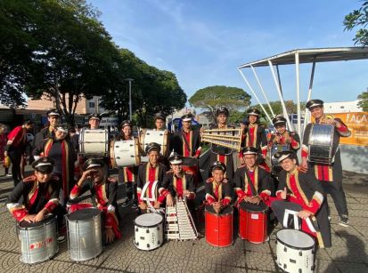A FANFARRA DA GUARDA MIRIM DEU UM BELO SHOW NO CENTRO DA CIDADE!