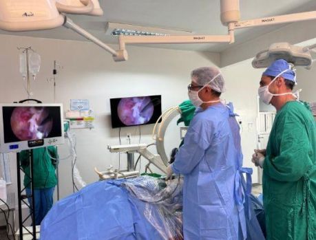 IDOSA VOLTA A ANDAR APÓS CIRURGIA DA COLUNA INÉDITA IDOSA VOLTA A ANDAR APÓS CIRURGIA DA COLUNA INÉDITA