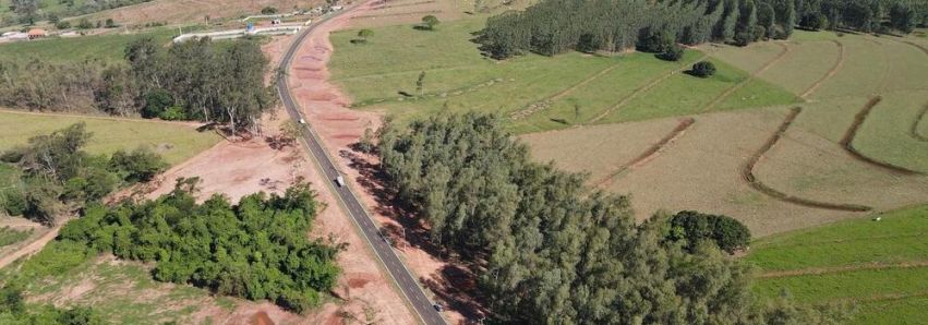 UMUARAMA COMEMORA GRANDE OBRA: PAVIMENTAÇÃO DA ESTRADA PIONEIROS UMUARAMA COMEMORA GRANDE OBRA: PAVIMENTAÇÃO DA ESTRADA PIONEIROS