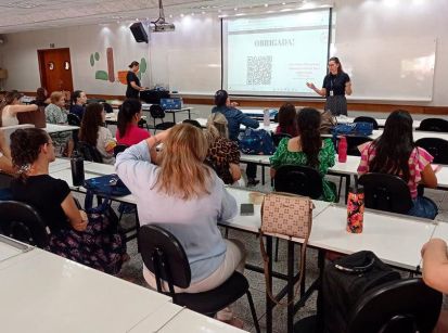 Alunos das escolas municipais de Umuarama terão aulas de Inglês