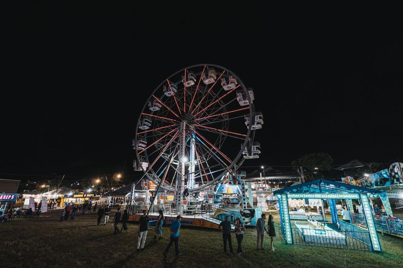 Com 6 dias de entrada gratuita, Expo Umuarama começa hoje!