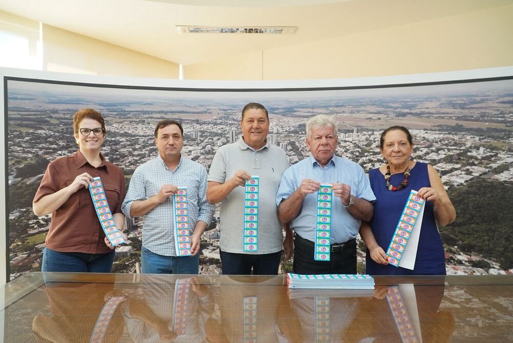 Alunos da rede municipal ganham 8.000 ingressos!!!