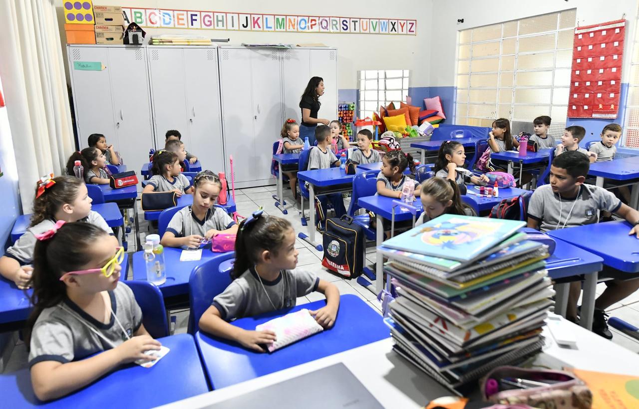 Umuarama supera meta e alcança 79% no Criança Alfabetizada