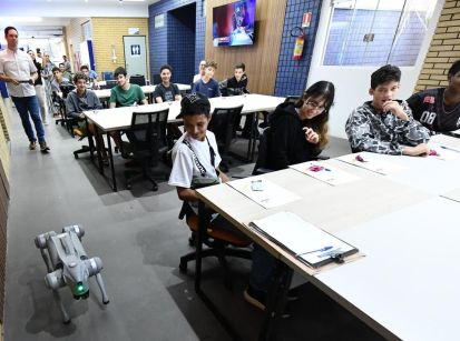 Curso de manutenção de celulares é iniciado no Technopark!
