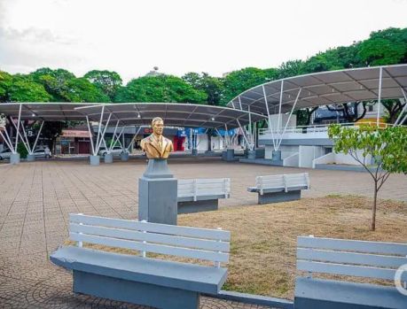 A mais antiga praça comemora 10 anos de modernidade