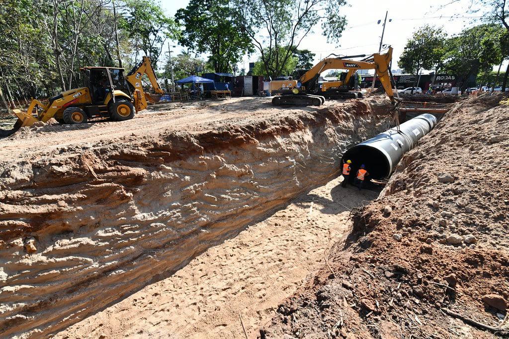 Duas avenidas movimentadas do centro interditadas pela mega obra!