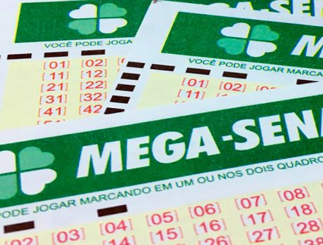 Mega-Sena acumula e vai pagar R$ 100 milhões no sábado!