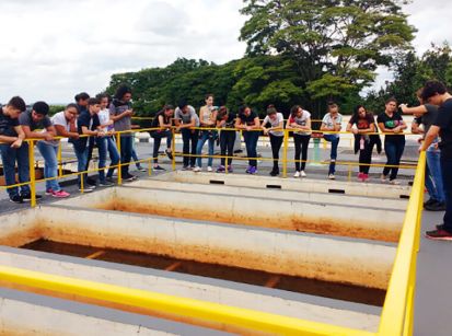 Estudantes do IFPR visitaram a Sanepar no Dia Mundial da Água